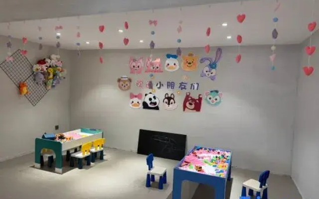 Space KONGEE·Family Pool Stream Tracing Designer Aesthetic Villa (Anji Yun Shang Grassland Resort)