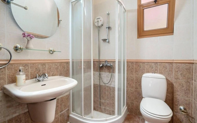 Remarkable 5-bed Villa in Miliou Village Paphos
