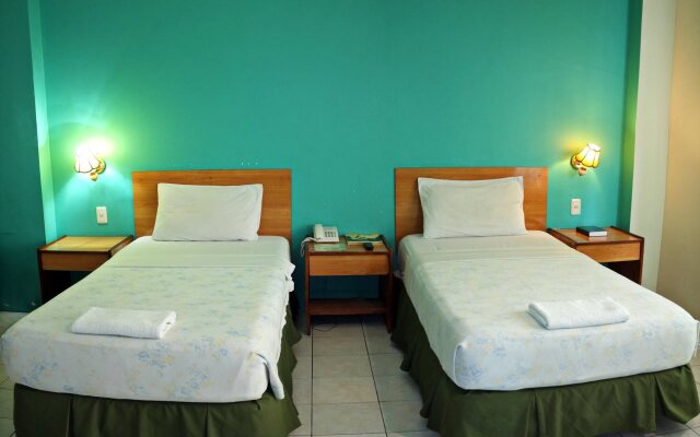 Sequoia Inn