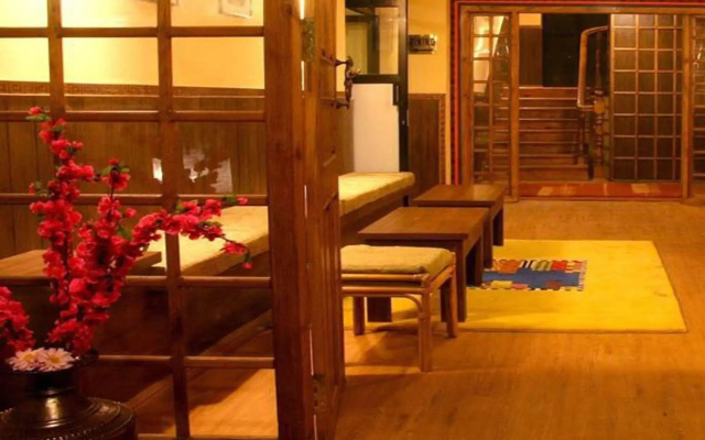 Mountain Lodges of Nepal - Monjo