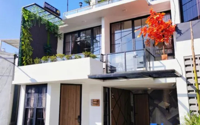 Quattrick Villa