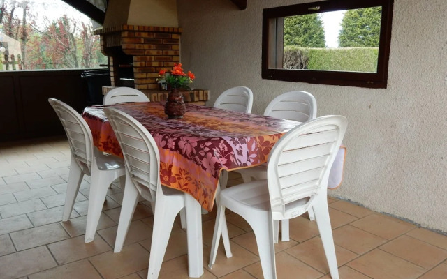 Elegant Chalet in Gerbepal in Cosy Environment