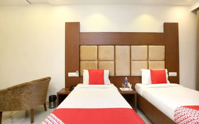 FabHotel Signia Zirakpur