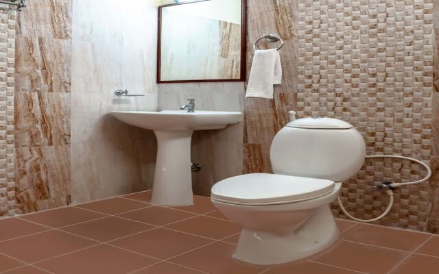 OYO 13893 Stay Simple Brindavan Resort
