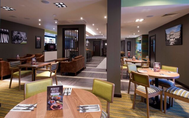 Premier Inn Chesterfield Town Centre