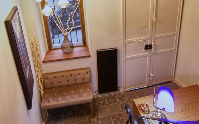 Arart Hotel