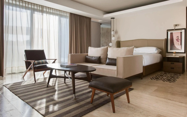 Thompson Playa Del Carmen Beach House