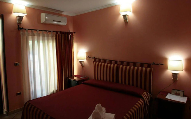 Airport Hotel