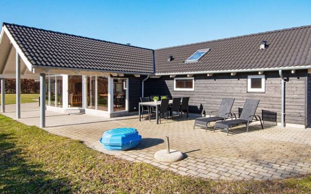 14 Person Holiday Home in Ebeltoft