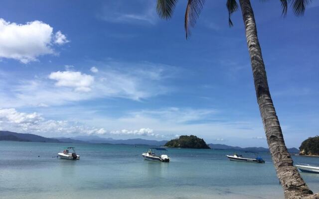 Villa Encantador Resort
