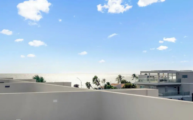 Catalina Residence Apt 3 - L.g. Smith Boulevard 546-j