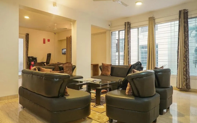 OYO 13467 Hotel FC 16 Suites