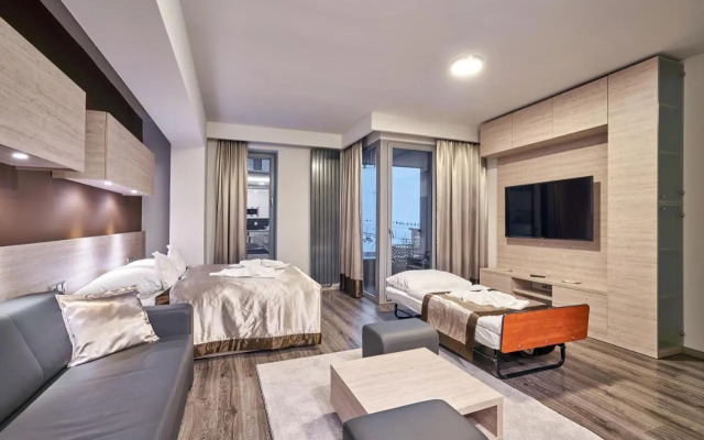 Hotel Pecr Deep