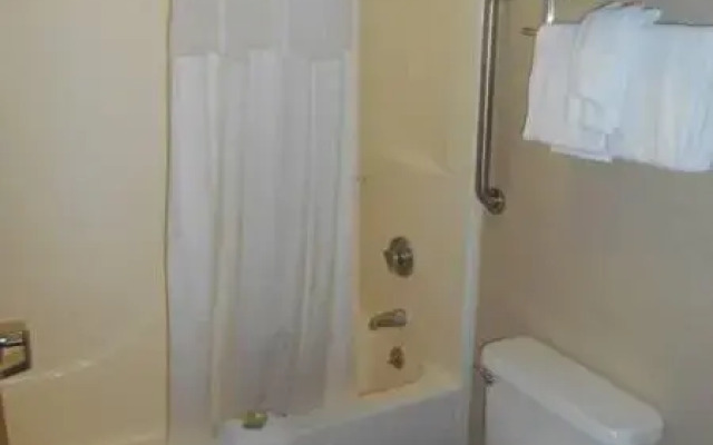 AmeriStay Inn
