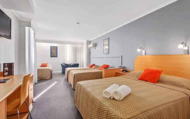 Beachfront Voyager Motor Inn