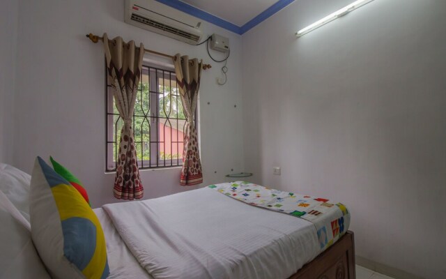 Oyo 16979 Home Pool View 2 Bhk Siolim