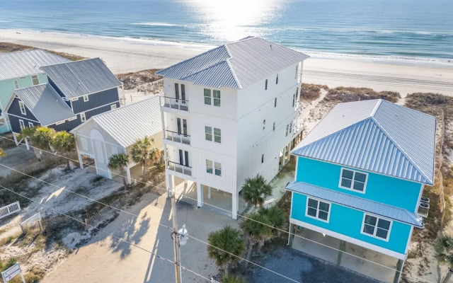 Shipfaced Beach House