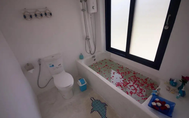 Laemsing Whitehouse Resort