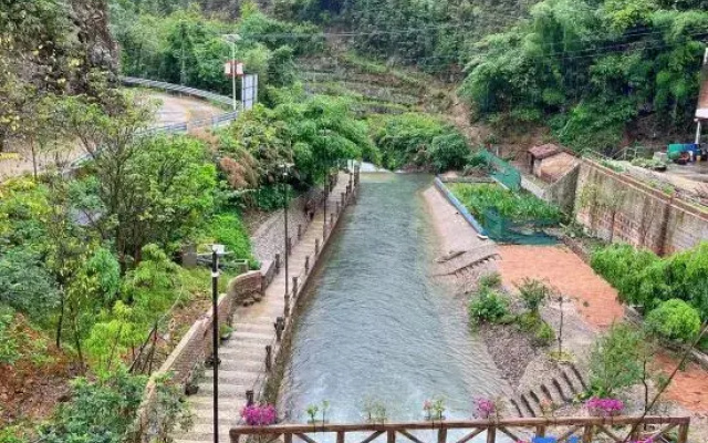 Qingyuan shan Jian Xiao Zhu Tang quan min su