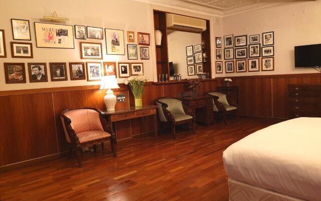 Manor Boutique Hotel