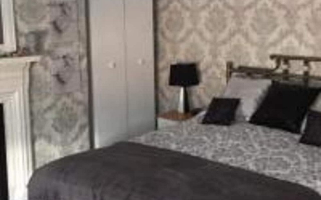 OYO La Spada Boutique Hotel