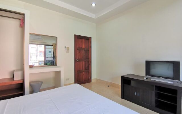 Sanguanporn Apartment