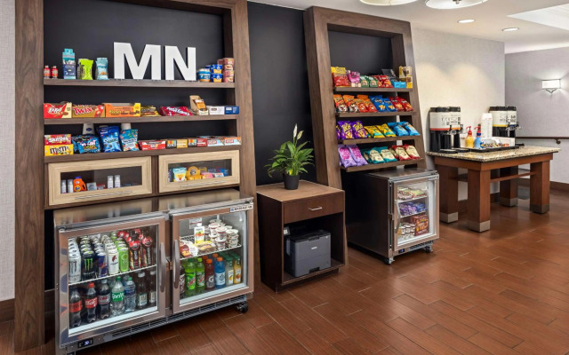 Hampton Inn Minneapolis NW Maple Grove