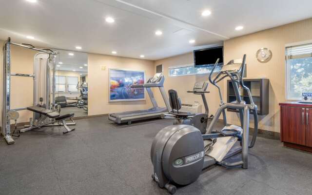 Best Western Plus Bayside Hotel