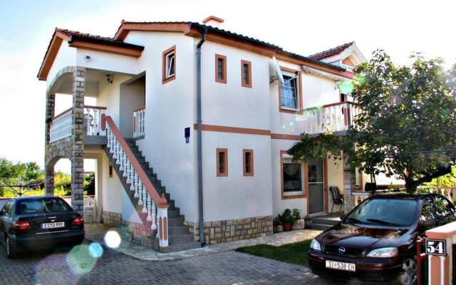 Apartments Galic