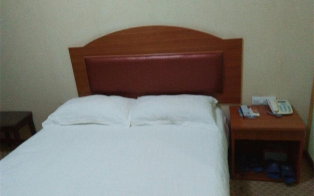 Wudangshan Ruifeng Business Hotel – Guest Rooms – Shiyan