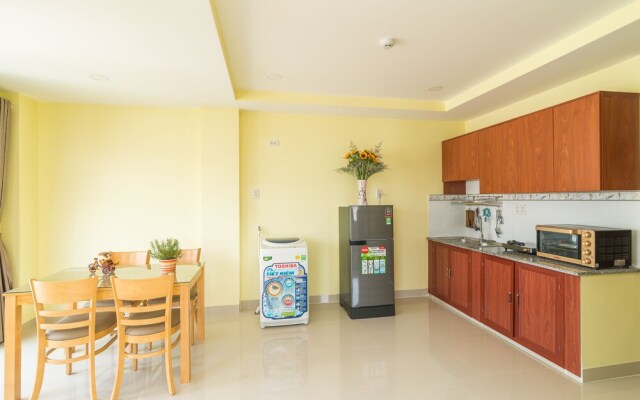 Quoc Vinh Hotel & Apartment