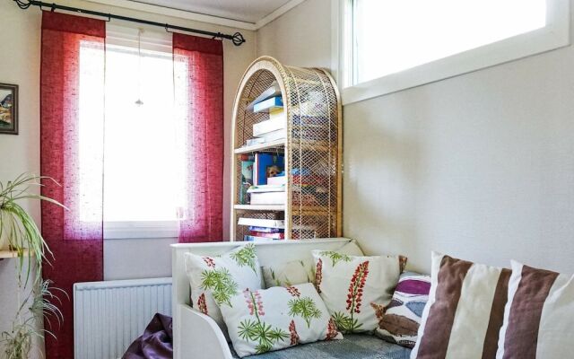 7 Person Holiday Home in Tanumshede
