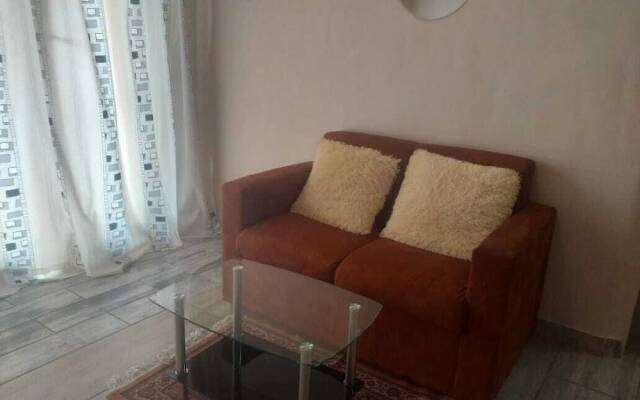 Mauya Guesthouse