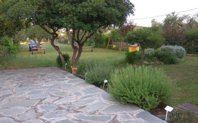 Neria Summer Houses