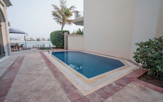 HiGuests - Palm Island