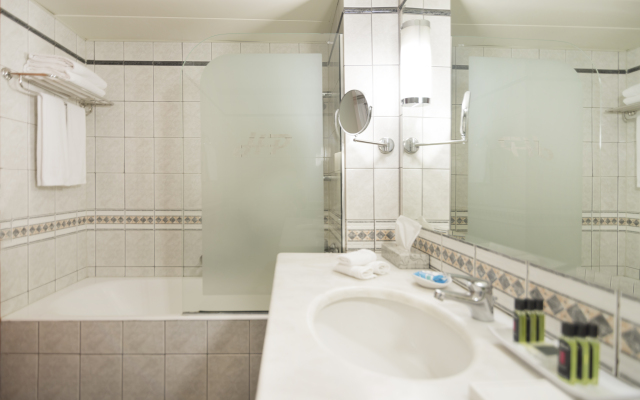 President Hotel Athens