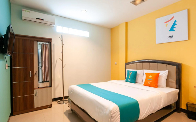 Sans Hotel Finest Medan