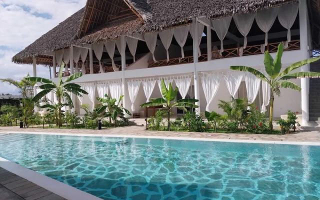 Rafiki Tamu Residential Resort