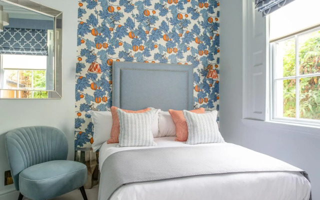 The Queensberry Hotel