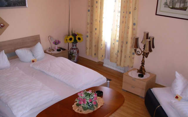 Hotel garni Djaran