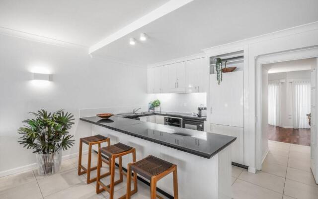 Belle Escapes - Suite 14, where Pure Luxury meets the Coral Sea, Alamanda Resort