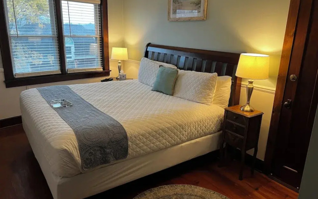 Historic Hotel Nichols