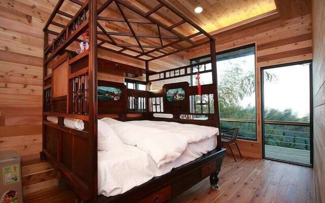 Shen Shan Lin Nai B&B