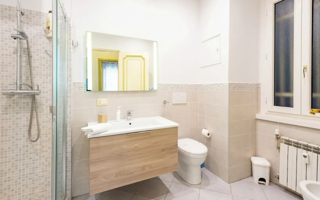 Cute flat with terrace