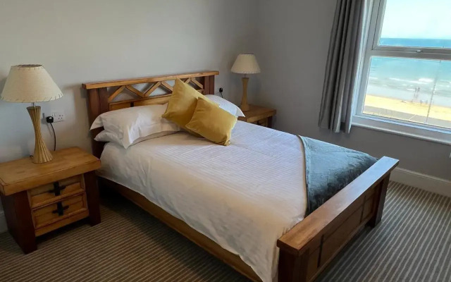 Clifton Seafront Apartments