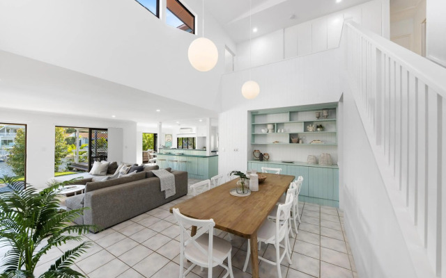 22 Mossman Court, Noosa Heads