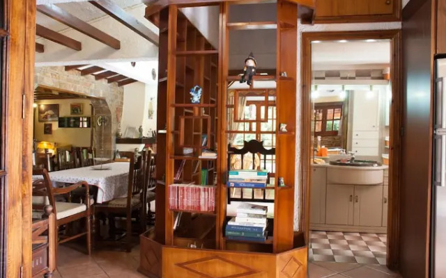 Georgie's Luxury Villa