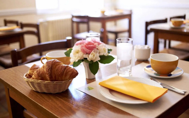 Logis Hôtel Le Pélican & son restaurant