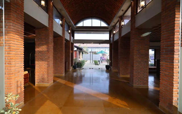 Imperial Golf Resort & Wedding Lawns