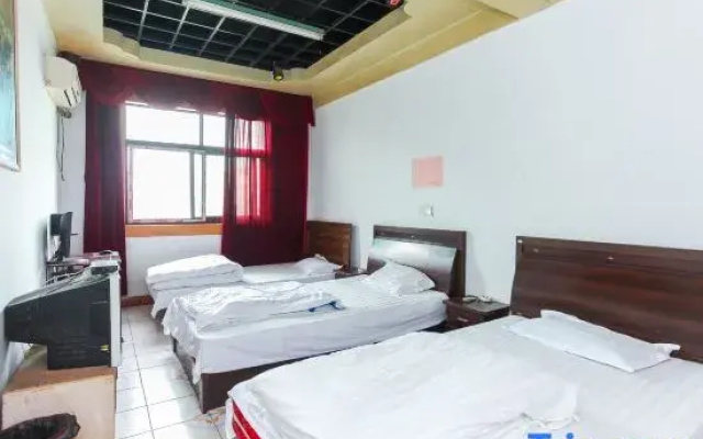 Suqian Zhenjie Hotel (Shunhezhen)
